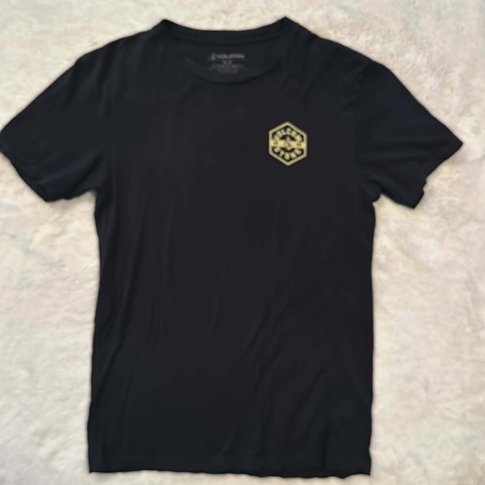 Volcom shirt
